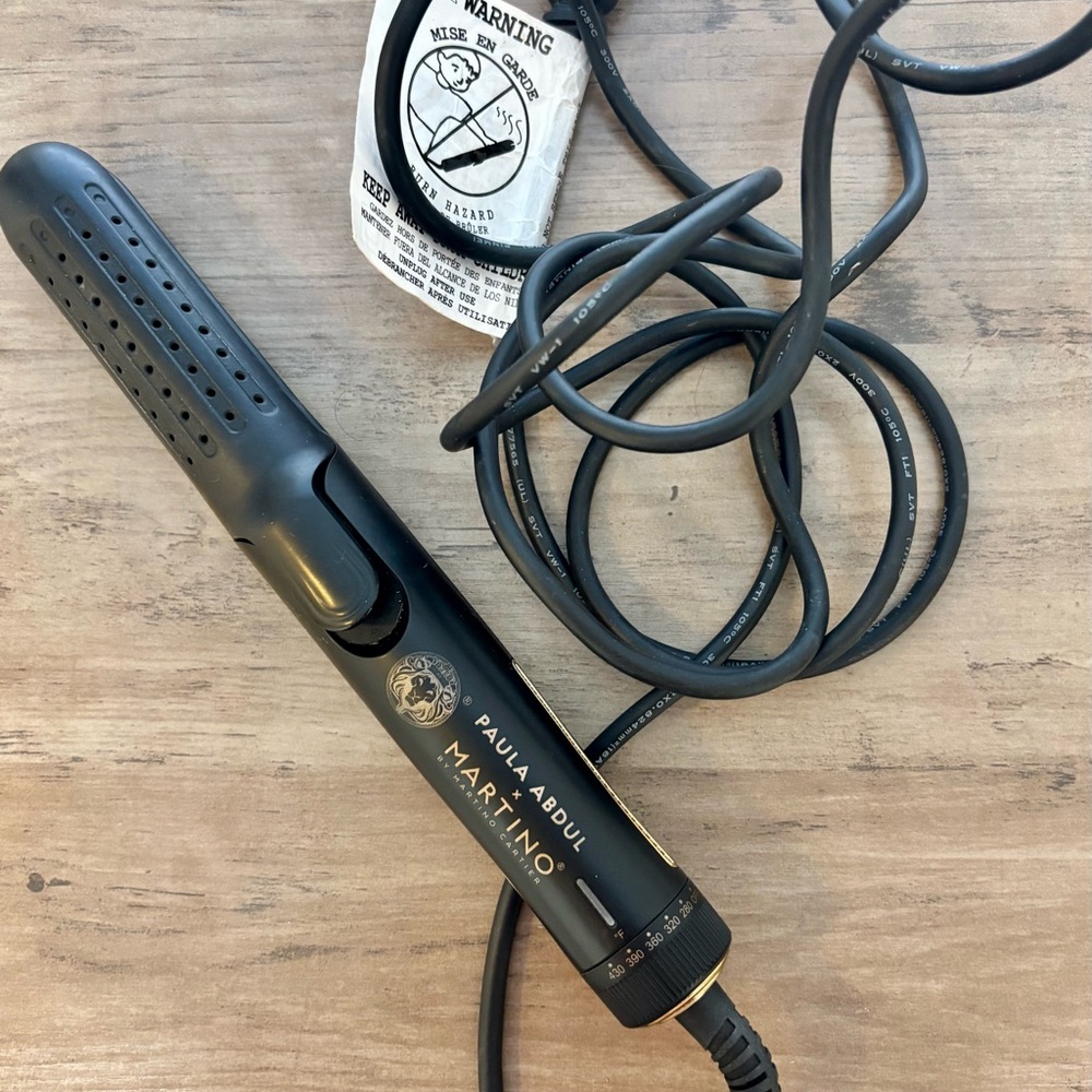 Paula Abdul x Martino by Martino Cartier Forever My Curl Curling Wand - Picture 2 of 8